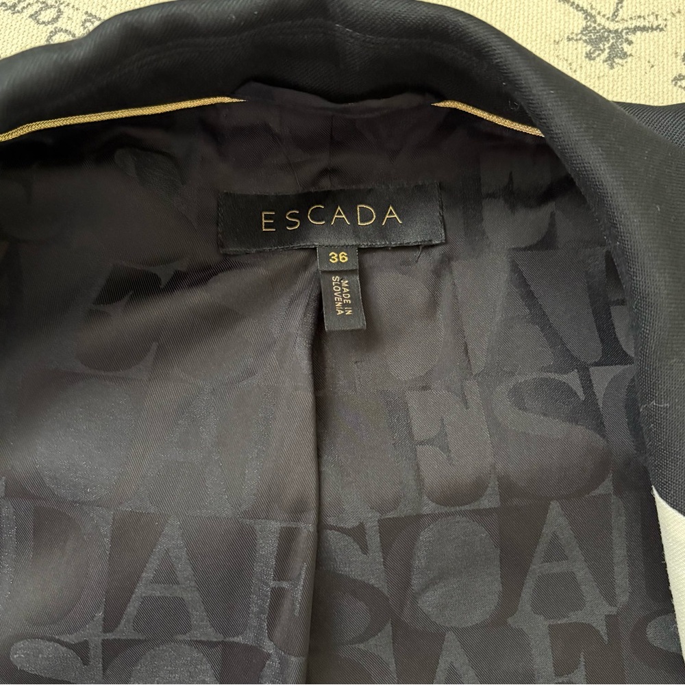 Escada Bavoya Wool Contrast Single Breasted Blazer Jacket in Black Womens 36 - Picture 9 of 12